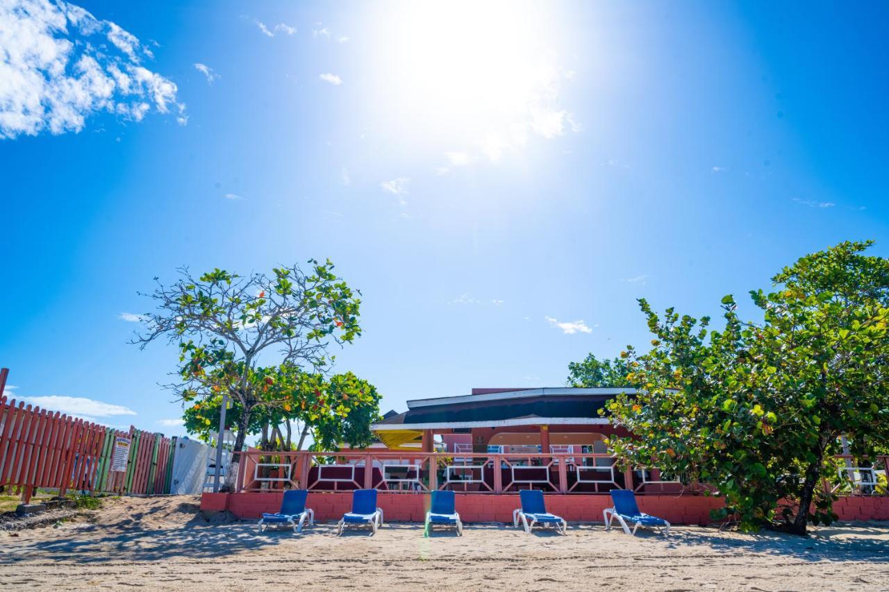 Shields Negril Villas Bagian luar foto