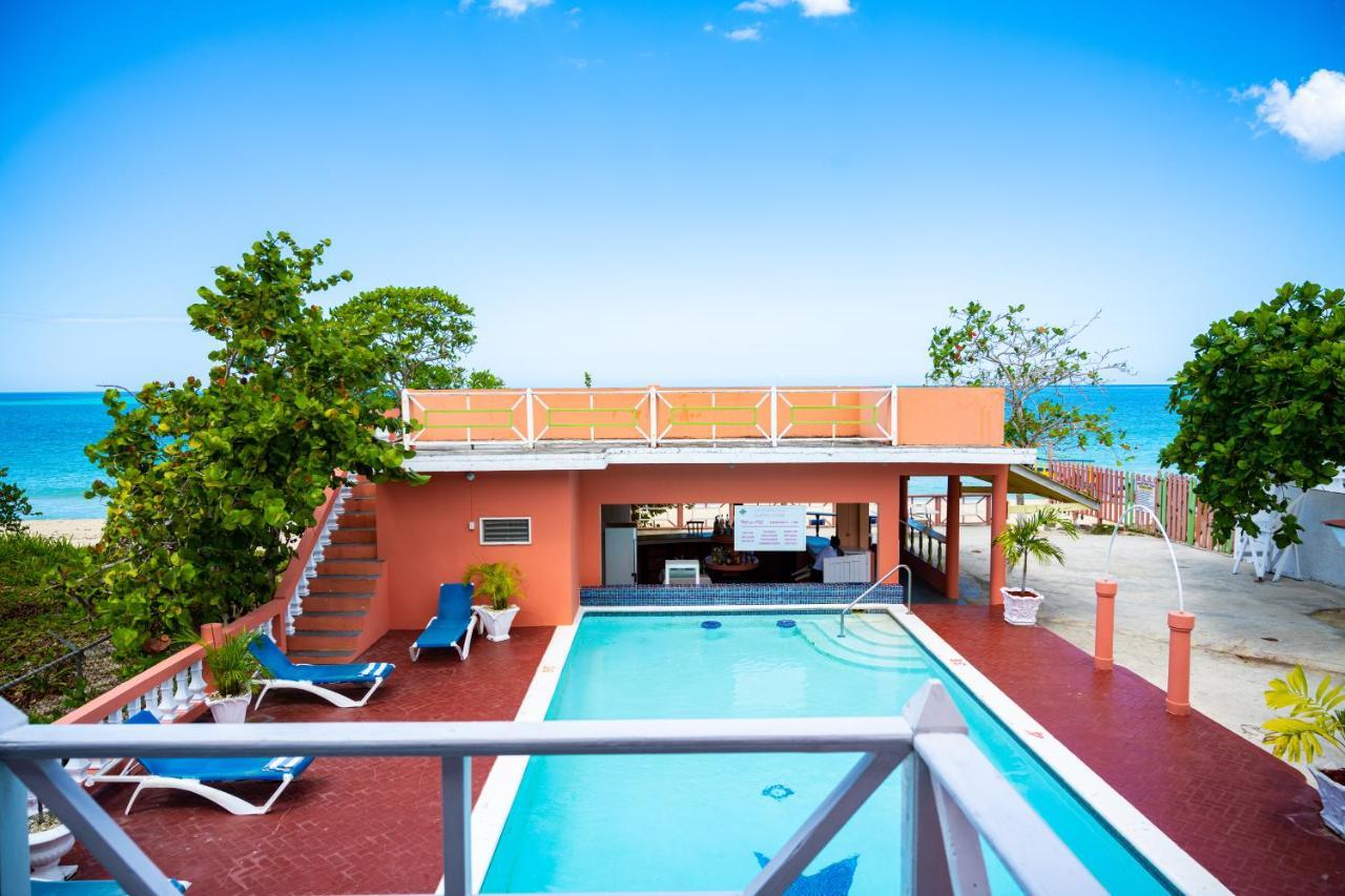Shields Negril Villas Bagian luar foto