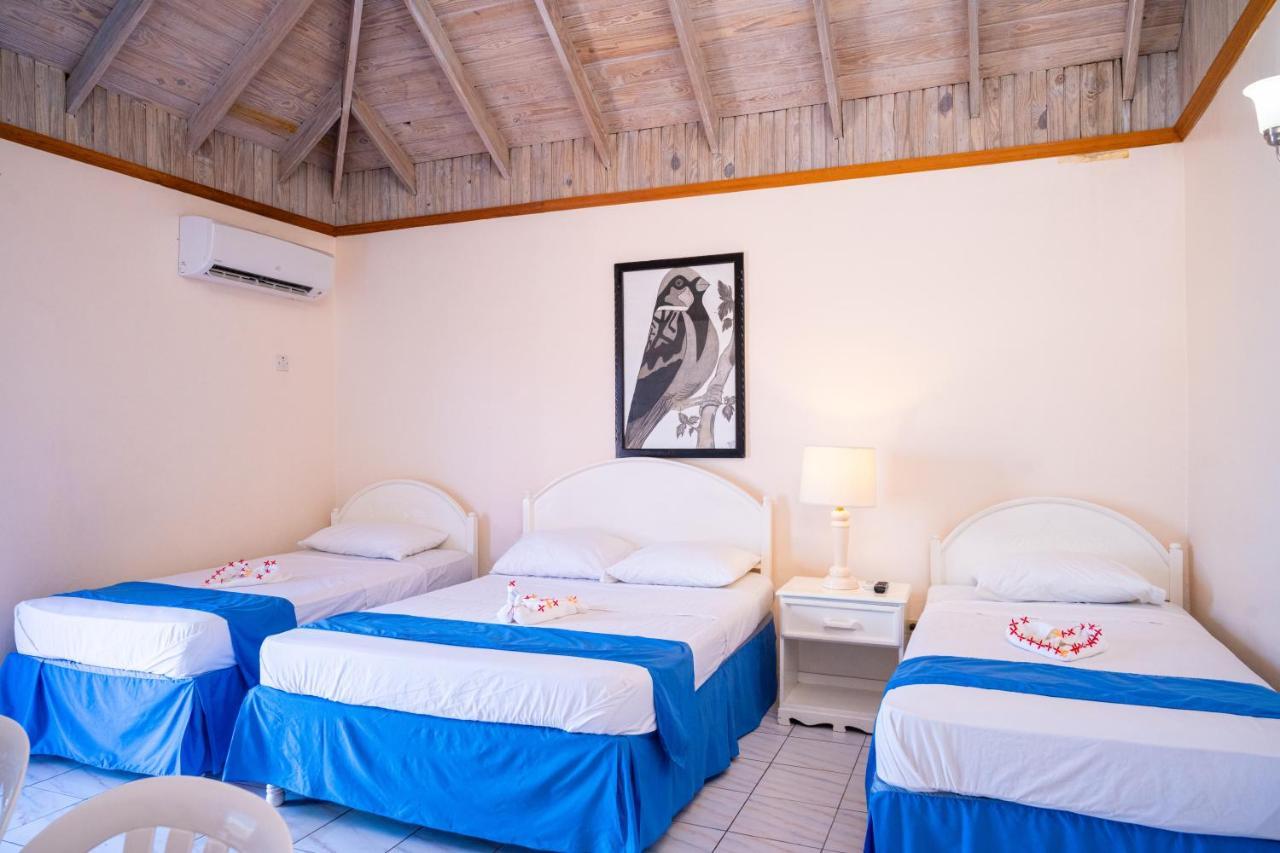 Shields Negril Villas Bagian luar foto