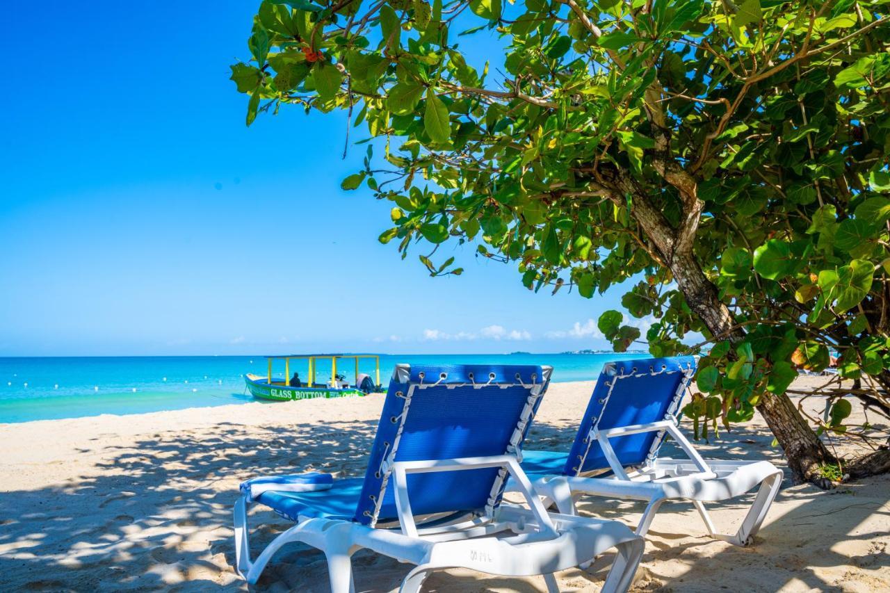 Shields Negril Villas Bagian luar foto